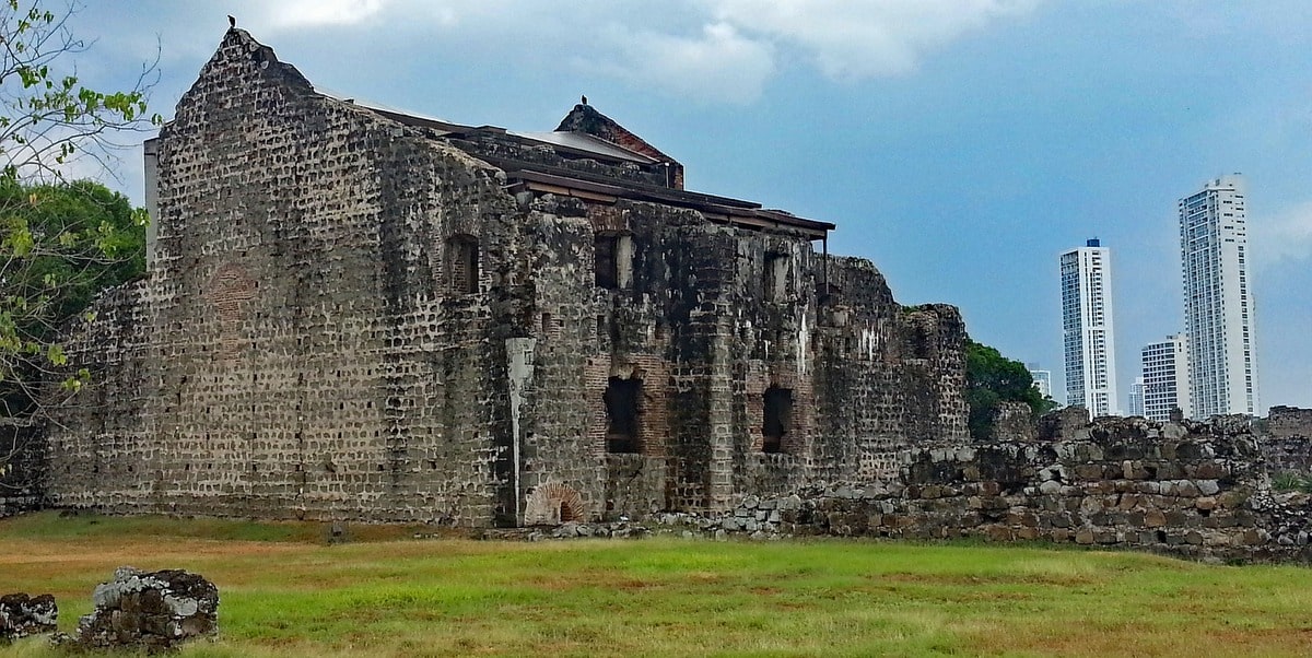 Panamá. Ruinas del Panamá Viejo, lo que fueron los primeros asentamientos de la conquista española