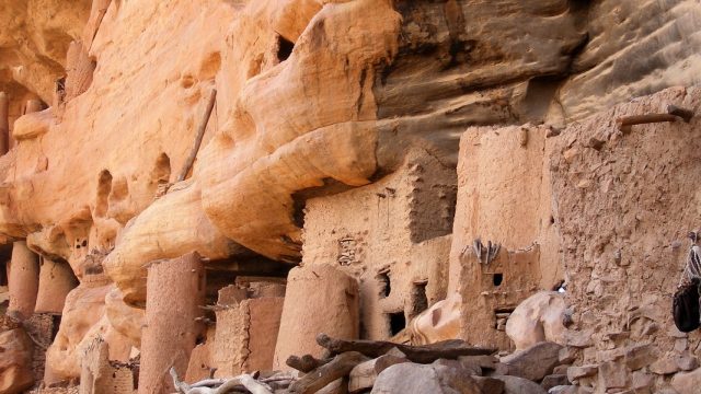 Mali. Viviendas en los acantilados en la falla de Bandiagara, Mali